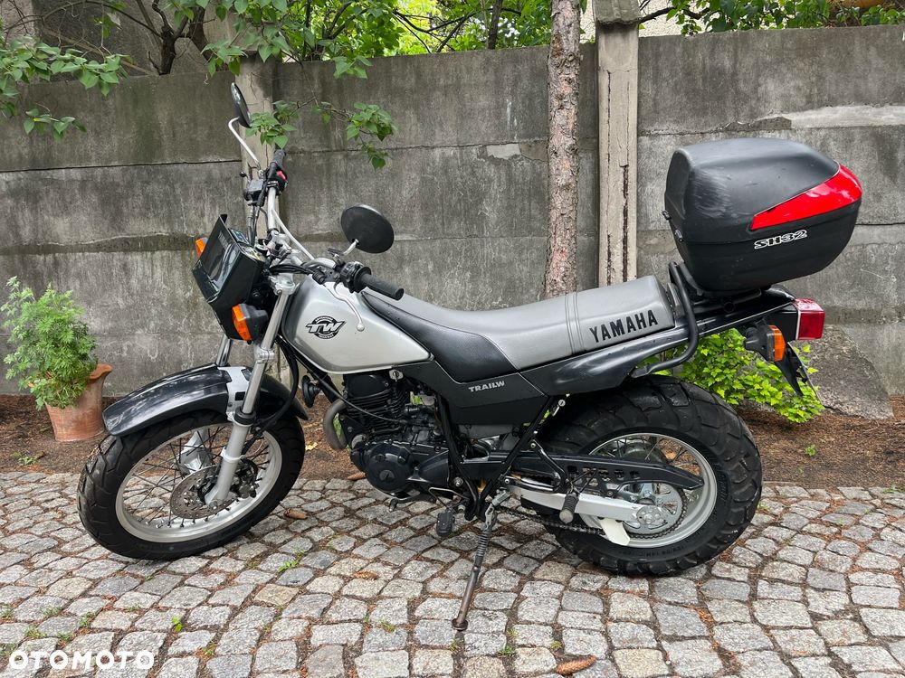 Yamaha TW - 11
