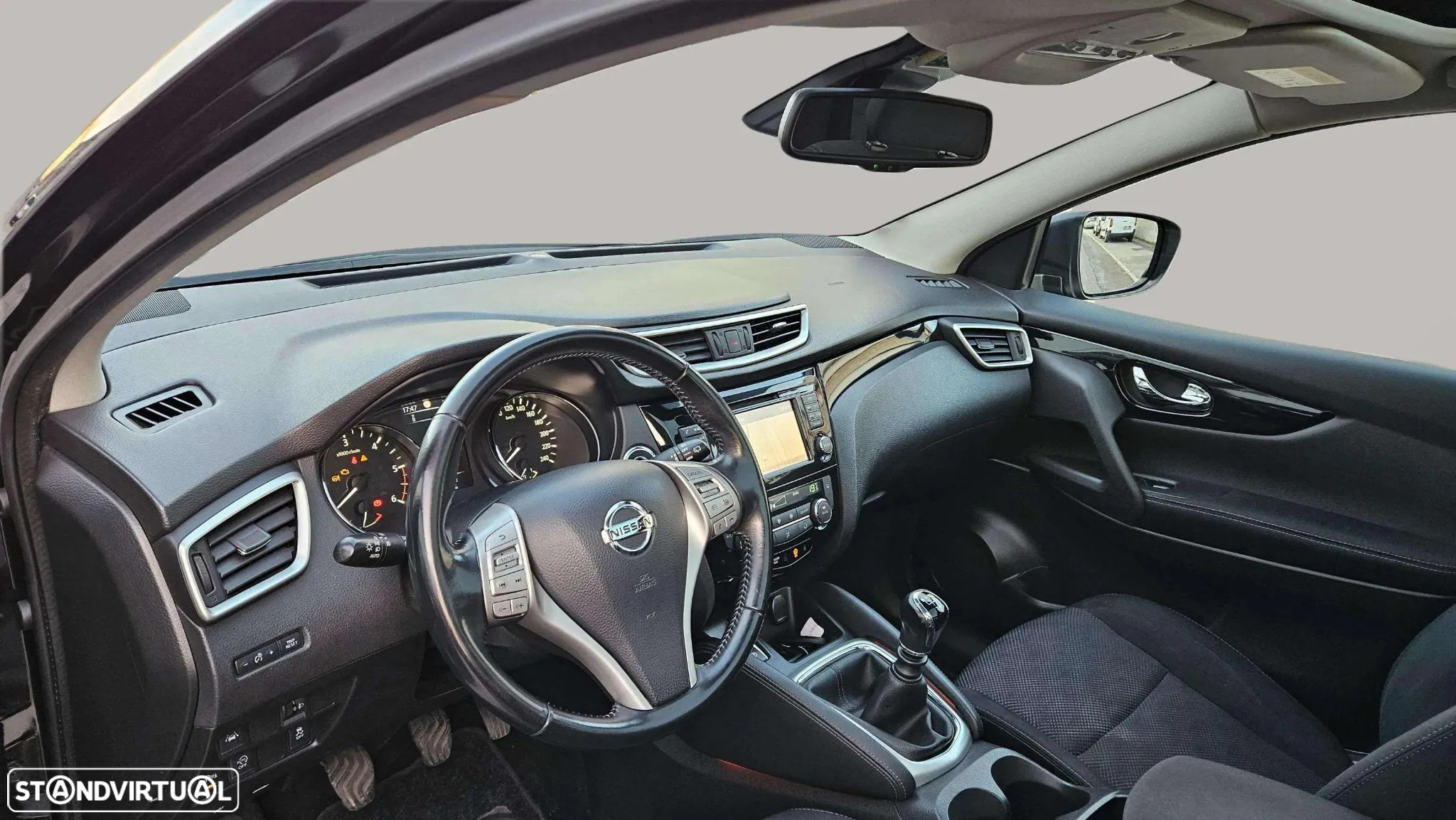 Nissan Qashqai 1.5 dCi Tekna J19 - 17