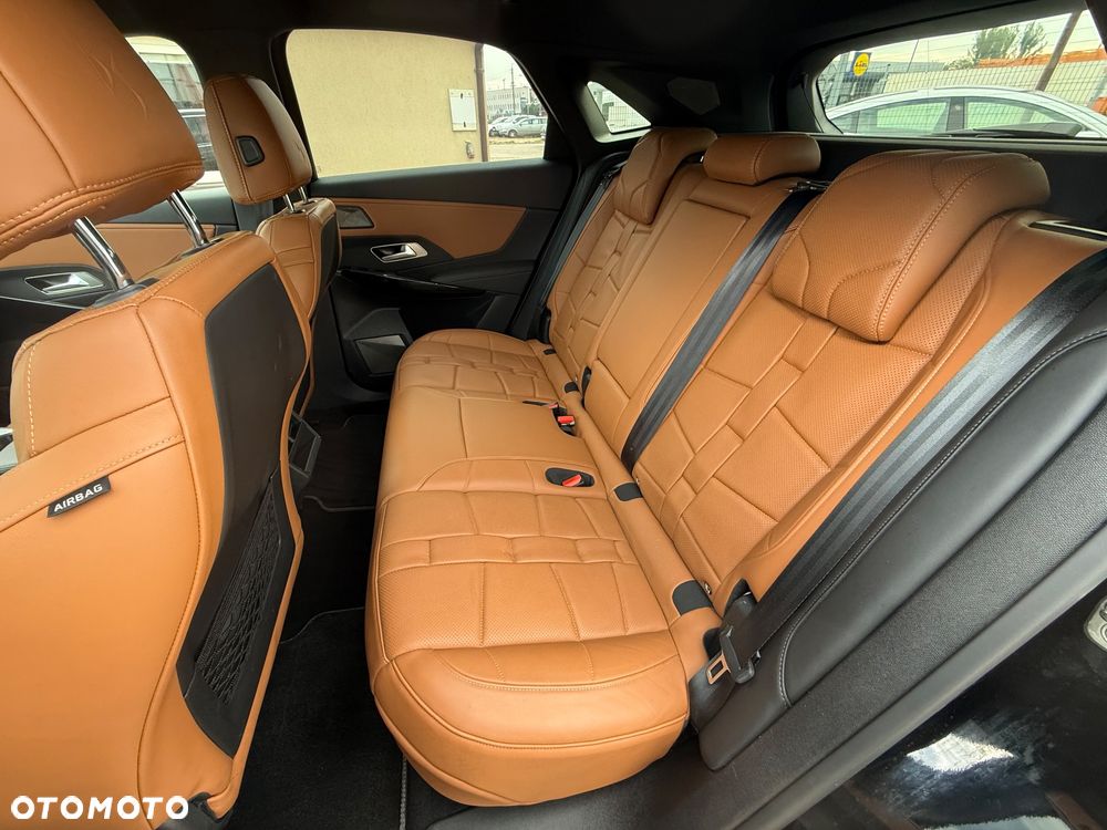 DS Automobiles DS 7 Crossback - 17