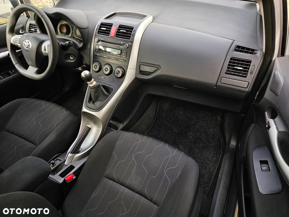 Toyota Auris 1.6 Edition - 20