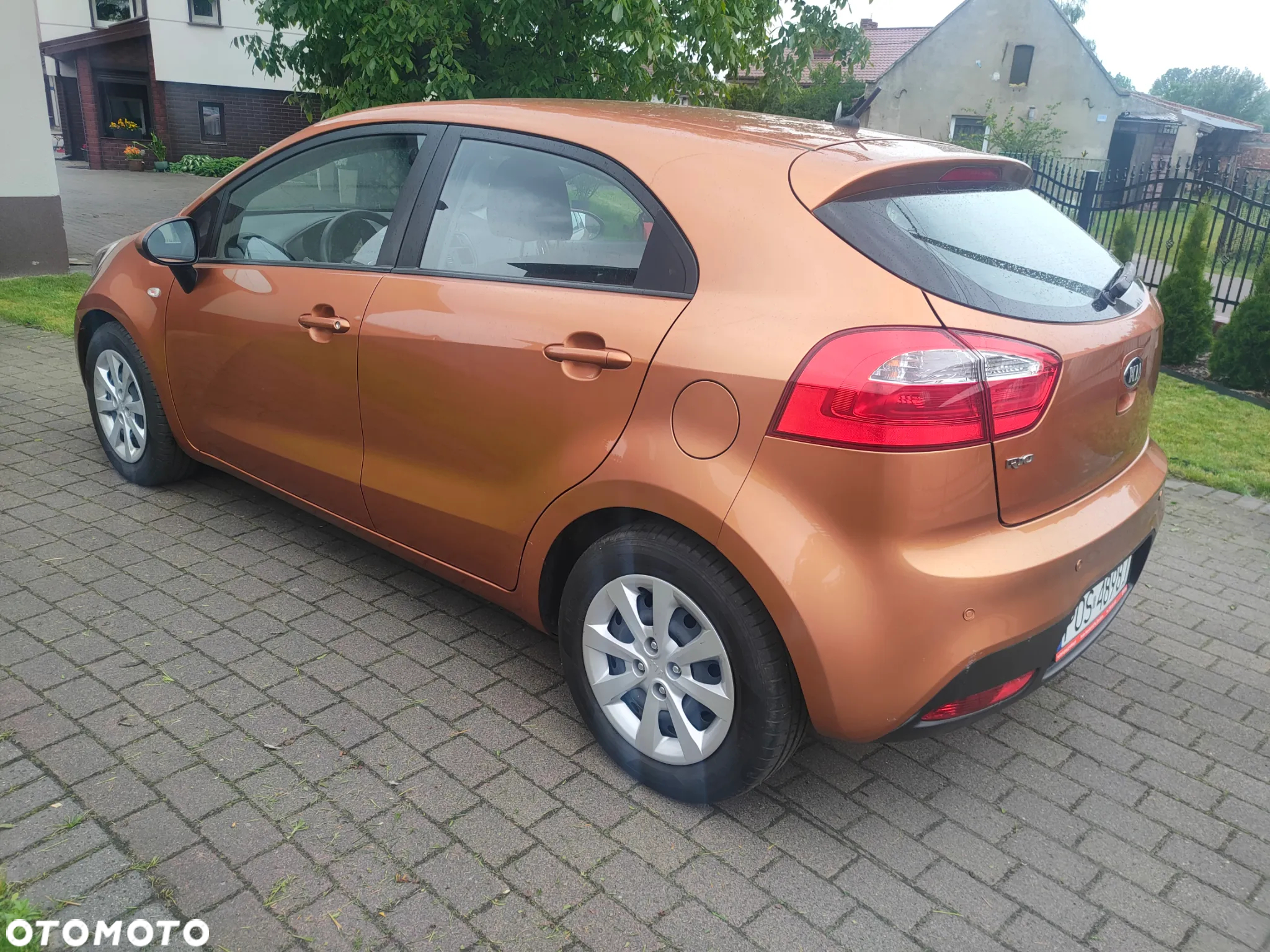 Kia Rio 1.2 Attract - 26