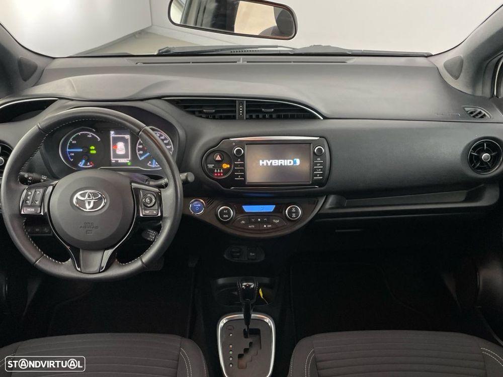 Toyota Yaris 1.5 HSD Square Collec.White - 10