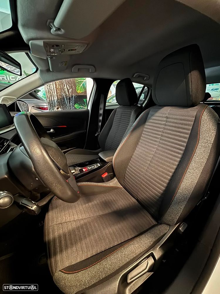 Peugeot e-208 50 kWh Active Pack - 9