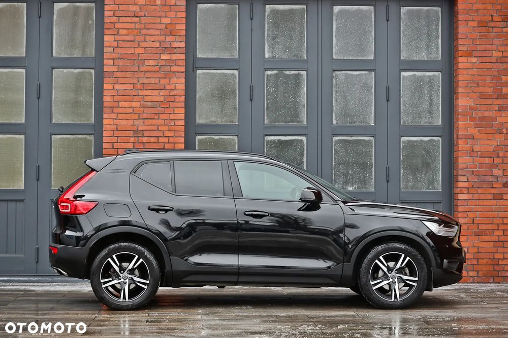 Volvo XC 40 D3 Geartronic R-Design - 3