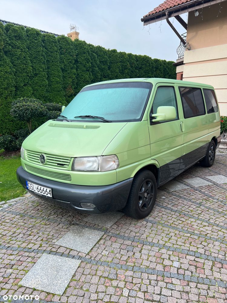 Volkswagen Multivan Standard - 21