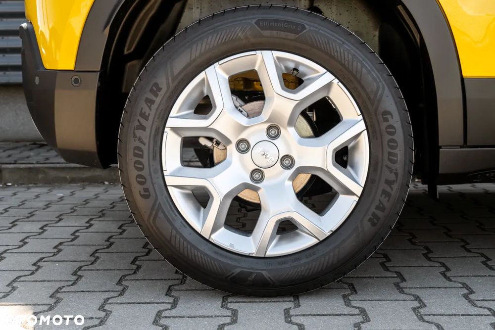 Jeep Avenger 1.2 T3 mHEV Altitude FWD eDCT6 - 9