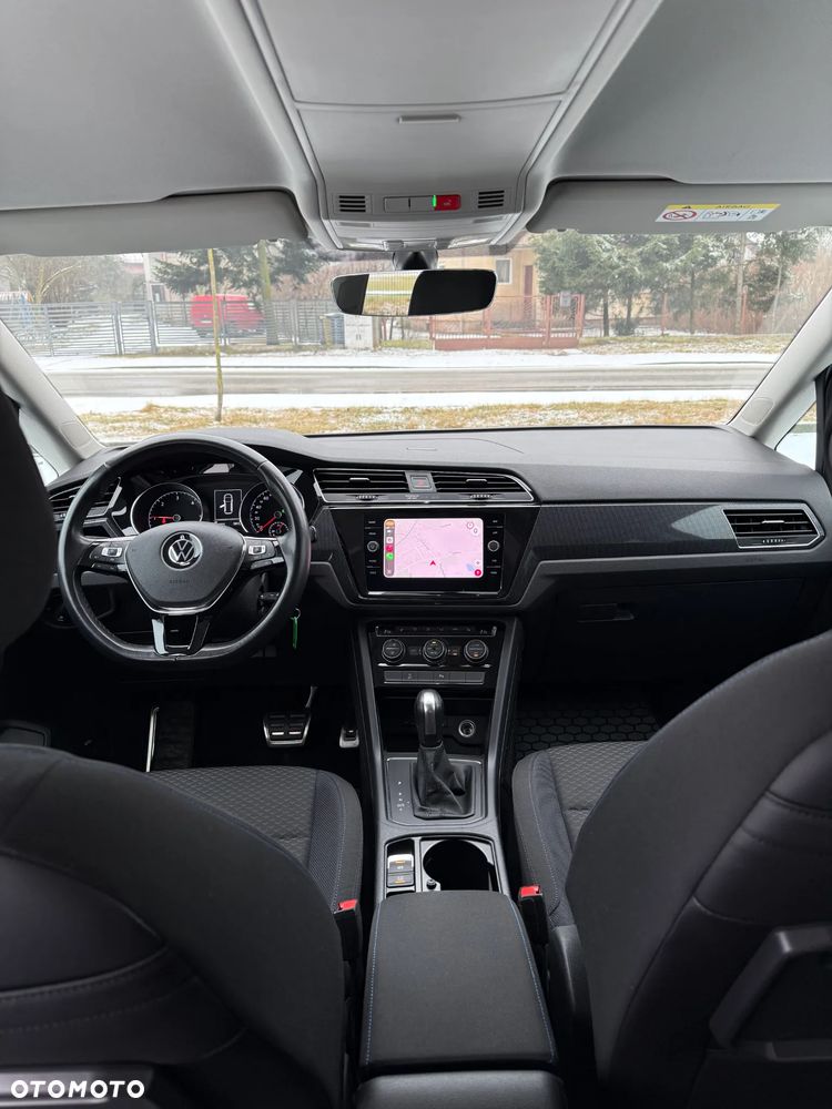 Volkswagen Touran 2.0 TDI SCR DSG UNITED - 17