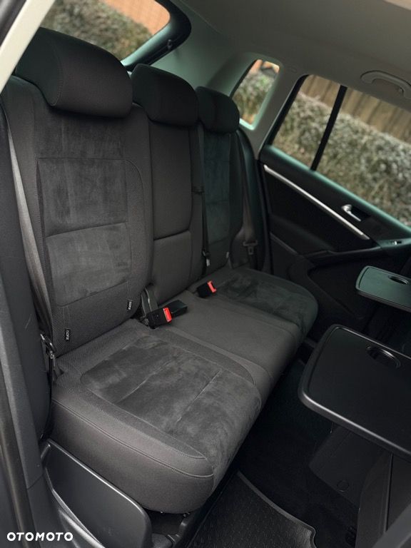 Volkswagen Tiguan 2.0 TDI BlueMot Sport&Style - 29