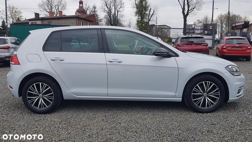 Volkswagen Golf 1.6 TDI BMT Comfortline - 7