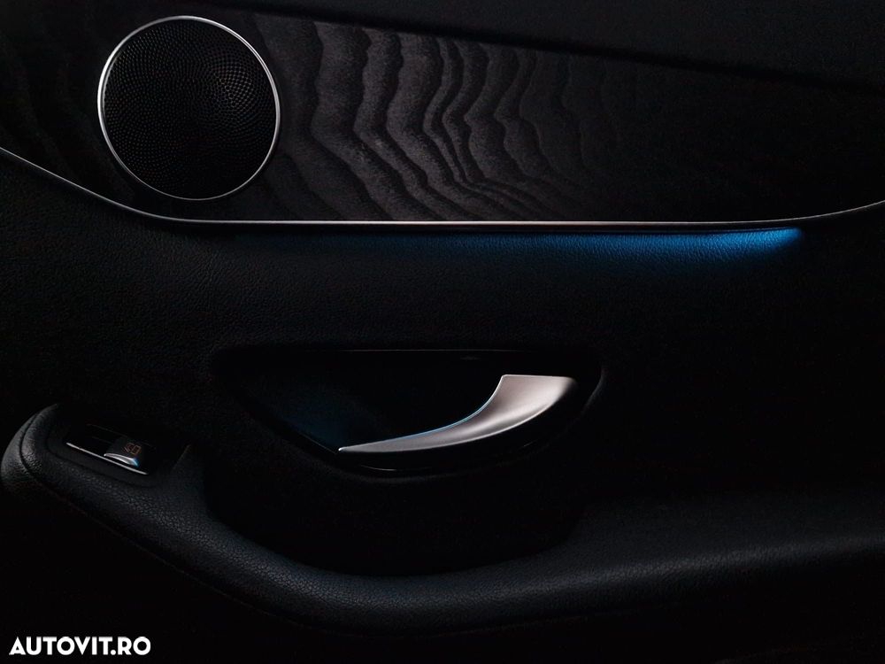 Mercedes-Benz GLC 250 d 4Matic 9G-TRONIC Edition 1 - 16