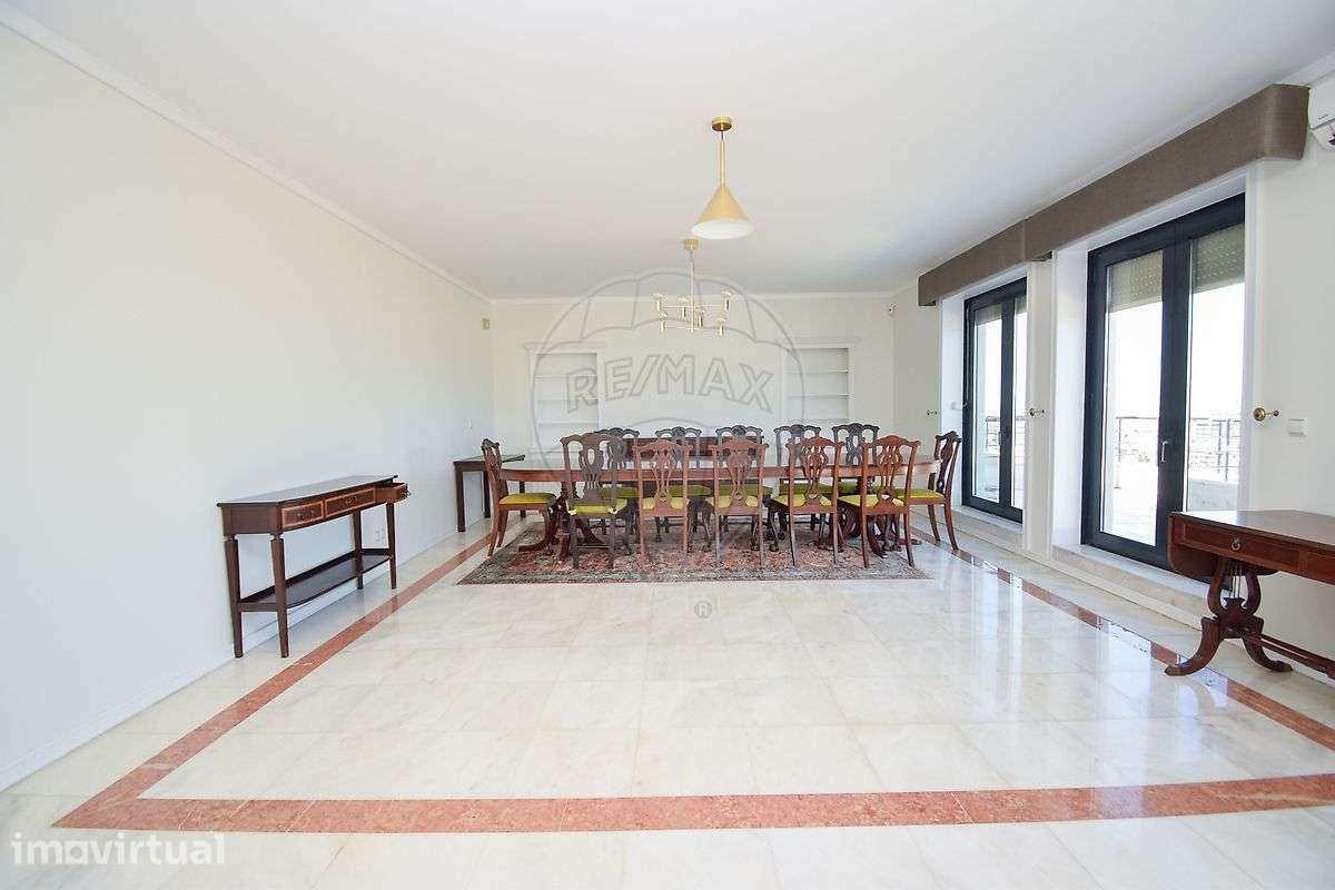 Duplex T5 para venda - Grande imagem: 4/47