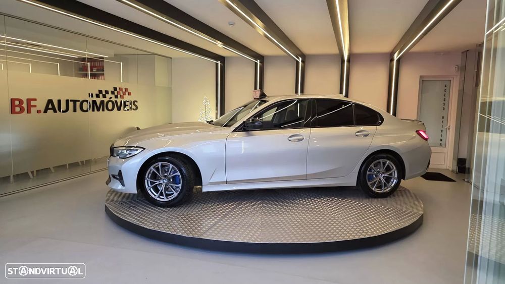 BMW 318 d Line Sport Auto - 13