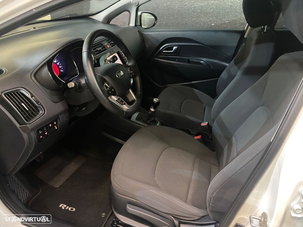 Kia Rio 1.2 CVVT Urban - 5