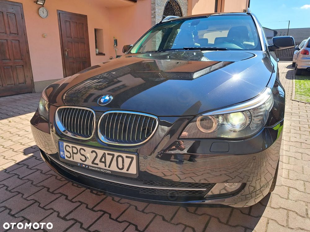 BMW Seria 5 525d - 7