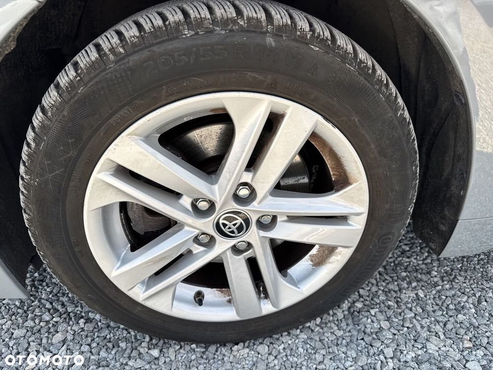 Toyota Corolla 2.0 Hybrid Comfort - 18