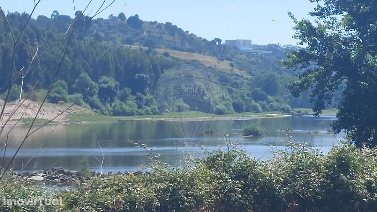 Terreno  para venda - Grande imagem: 2/8