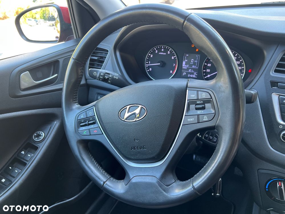 Hyundai i20 1.4 - 23