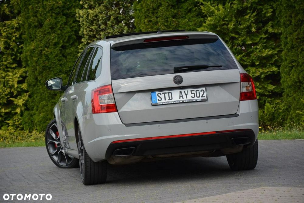 Skoda Octavia 2.0 TSI RS 230 DSG - 7