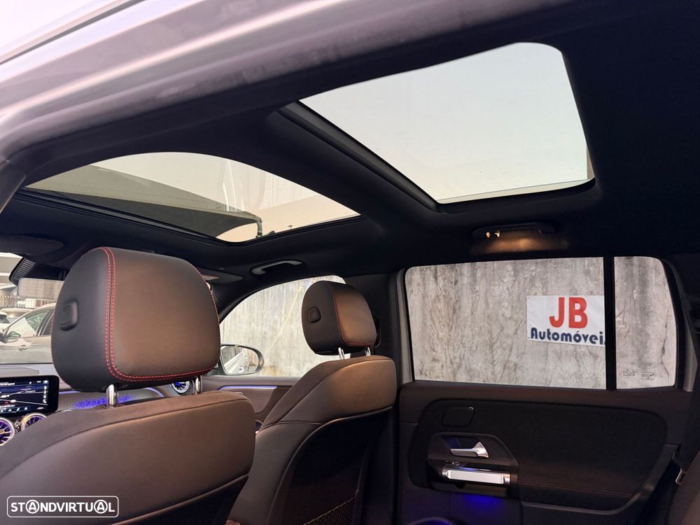 Mercedes-Benz EQB 300 4Matic AMG Line - 12