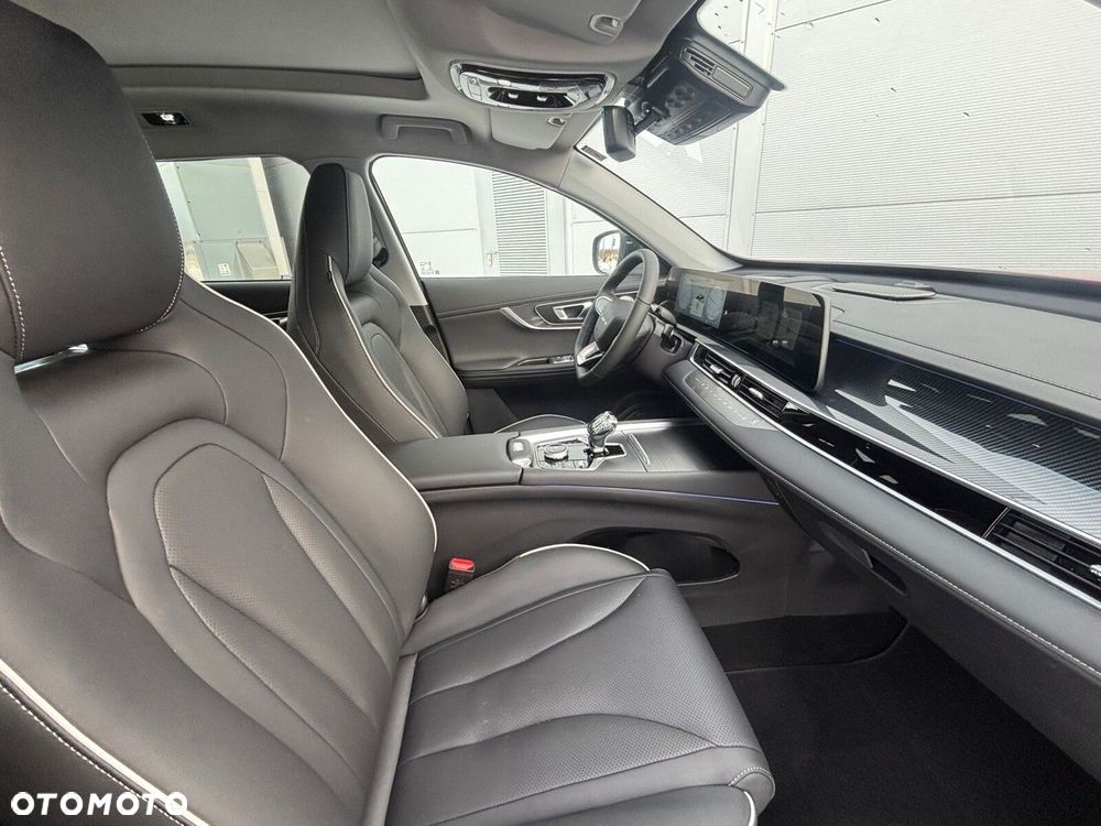 Chery Tiggo 7 1.5 T-GDI Super Hybrid Comfort DHT - 8