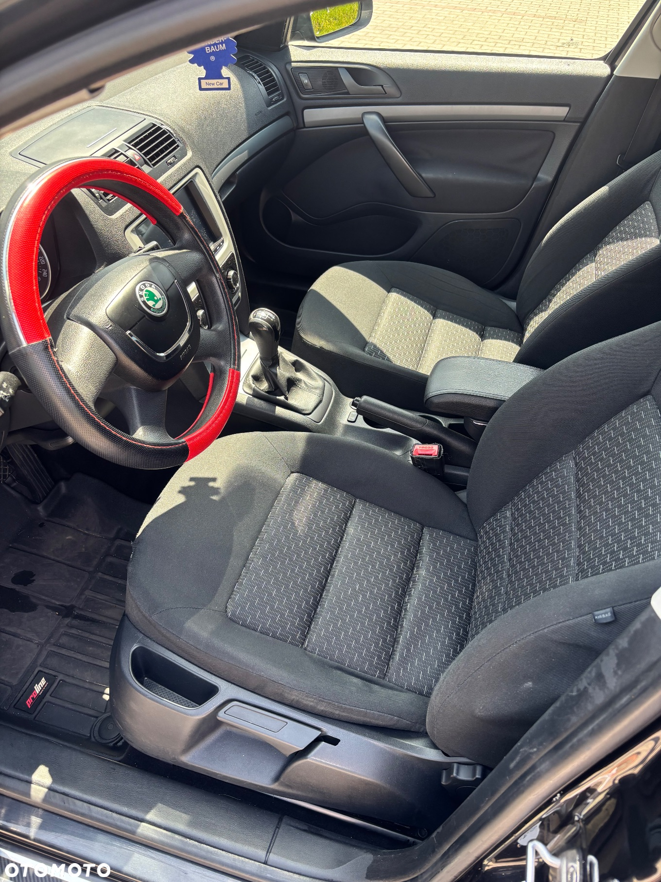 Skoda Octavia 1.4 TSI Ambiente - 4