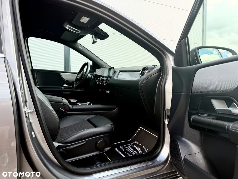 Mercedes-Benz Klasa B 180 d 8G-DCT - 30