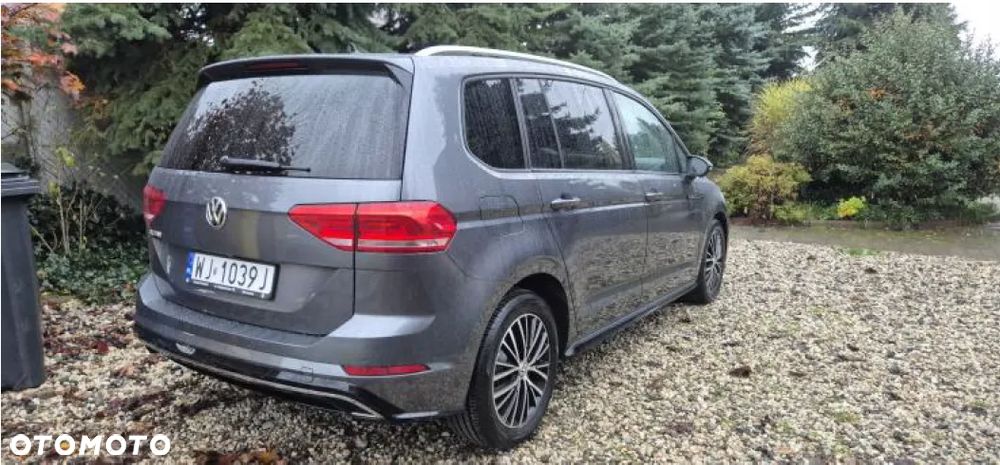 Volkswagen Touran 1.5 TSI EVO Comfortline DSG - 4