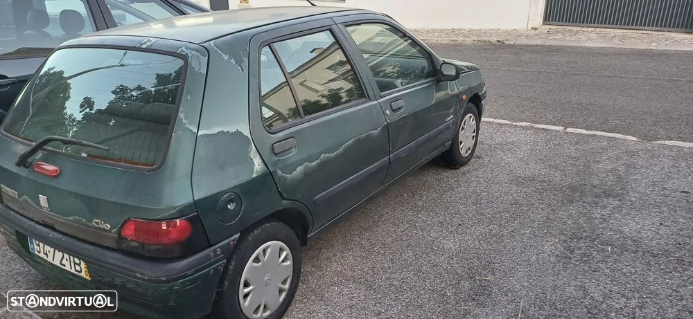 Renault Clio 1.2 RN - 16