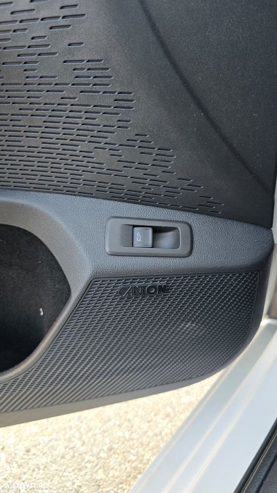 Skoda Octavia 2.0 TDI ELEGANCE DSG - 9