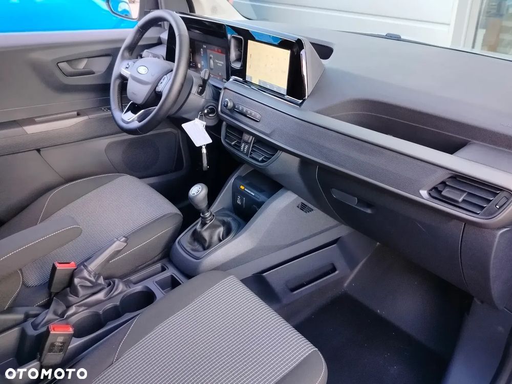 Ford Transit Courier - 3