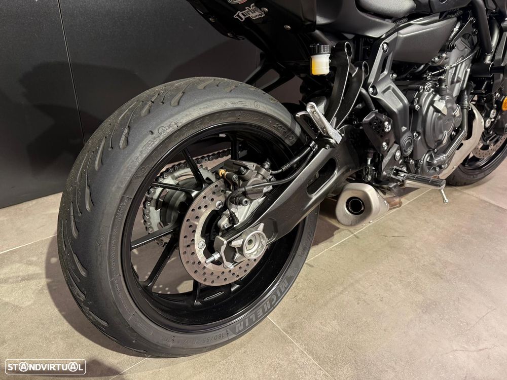 Yamaha MT-07 - 2