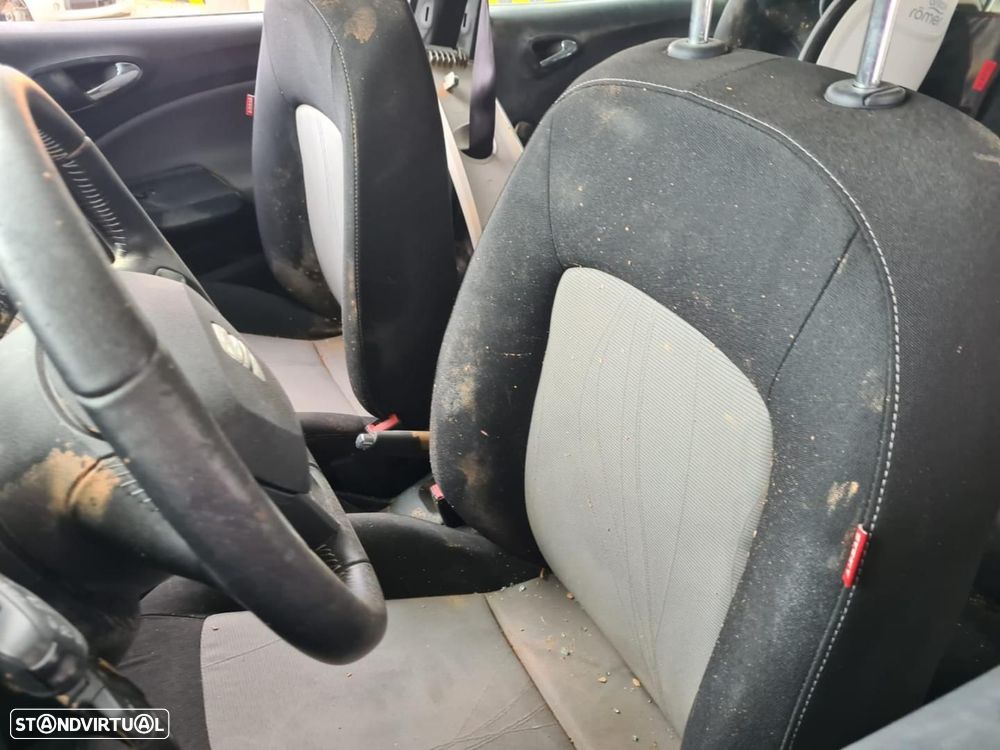 CAIXA DE VELOCIDADES SEAT IBIZA BERLINA 6J5 - 11
