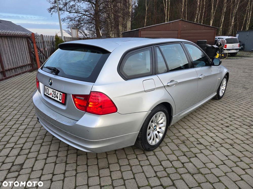 BMW Seria 3 320d DPF - 7