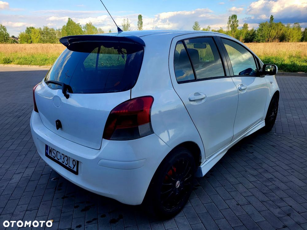 Toyota Yaris 1.0 Luna A/C - 5