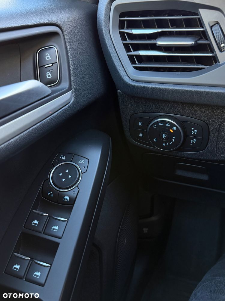 Ford Focus 1.0 EcoBoost Start-Stopp-System COOL&CONNECT DESIGN - 31