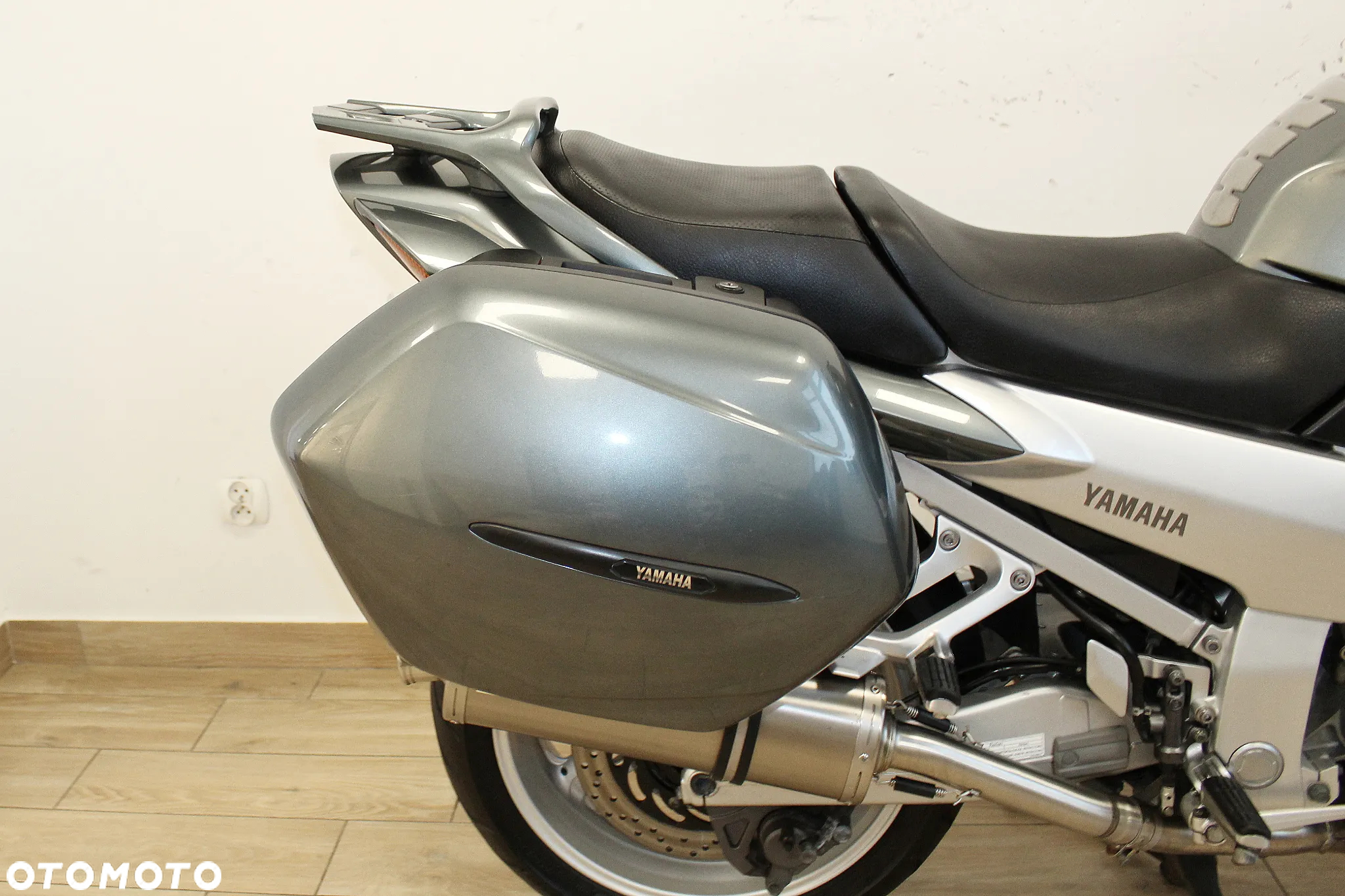 Yamaha FJR - 11