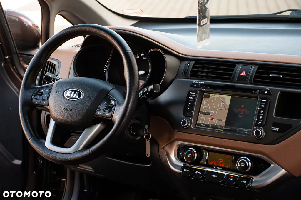 Kia Rio 1.4 Platinum Edition - 19