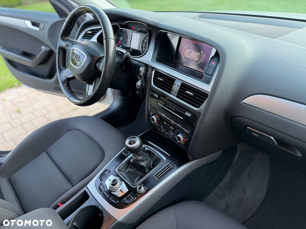 Audi A4 Avant 2.0 TDI DPF Attraction - 7