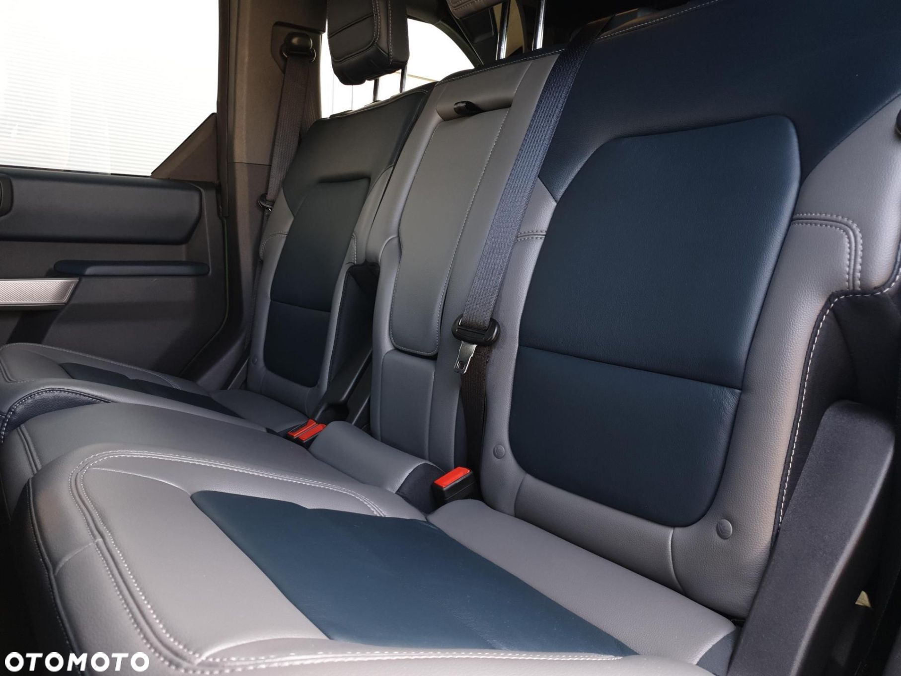 Ford Bronco 2.7 EcoBoost 4WD Outer Banks - 27