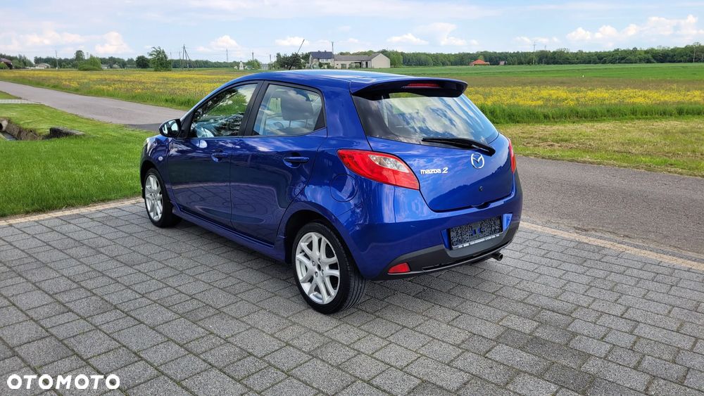 Mazda 2 - 11