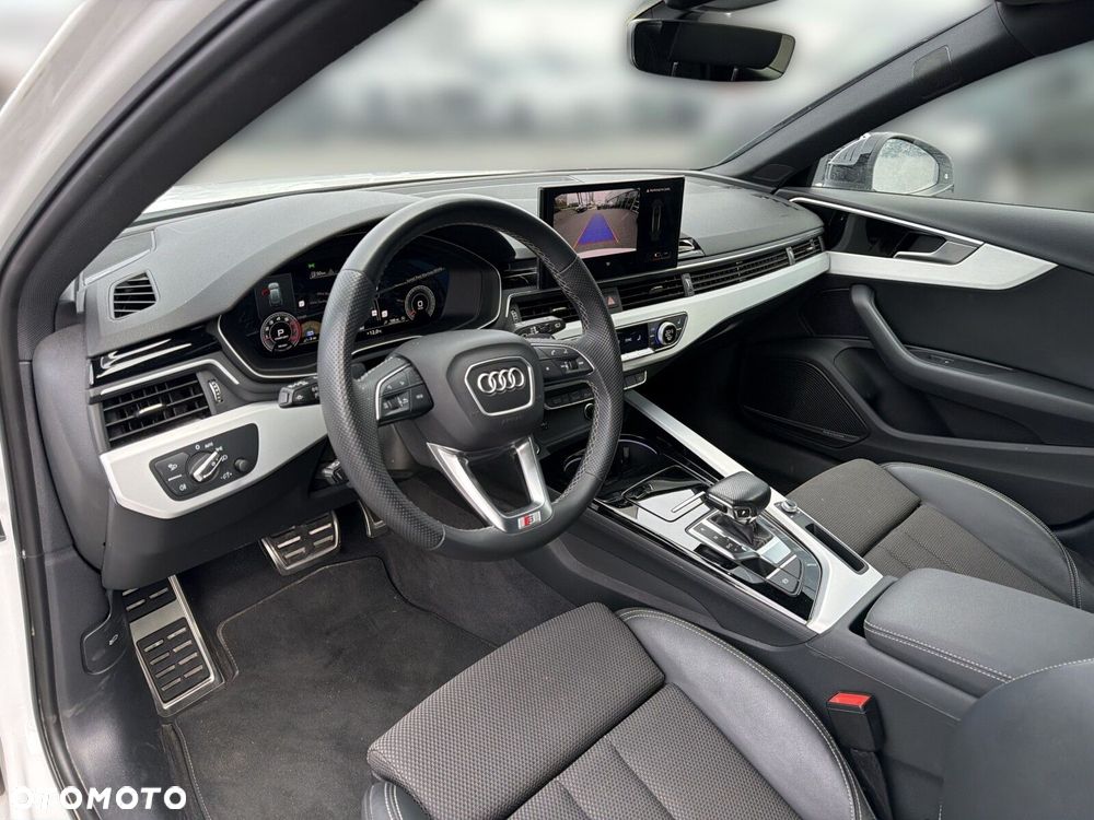 Audi A4 Avant - 11