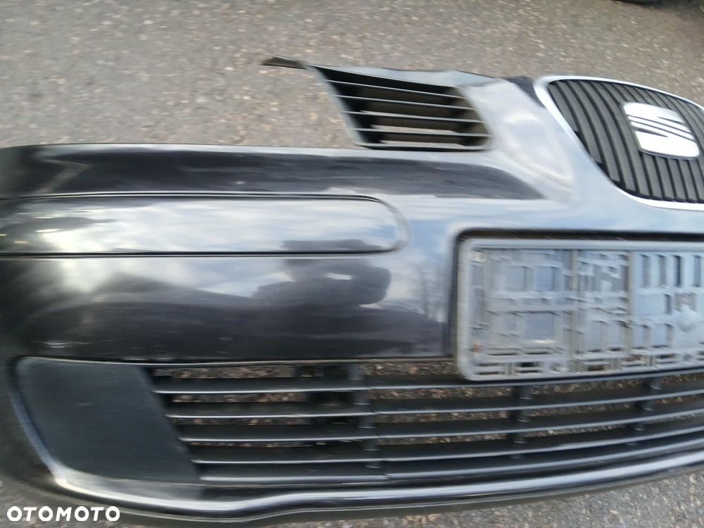 Seat Ibiza III Zderzak przedni czarny - 2