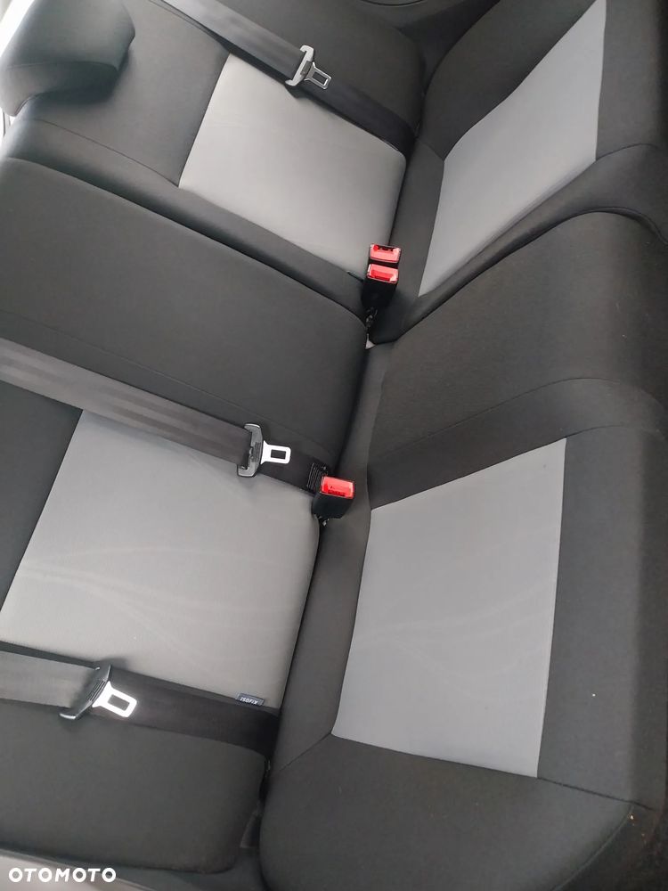 Seat Ibiza 2013 photo 5