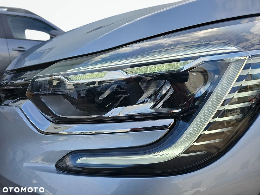 Renault Captur 1.3 TCe mHEV Techno EDC - 26