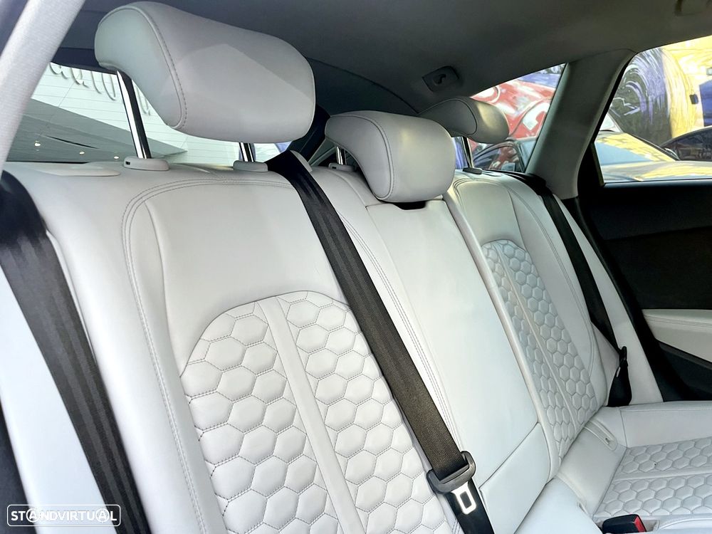 Audi RS4 Avant 2.9 TSI quattro Tiptronic - 36