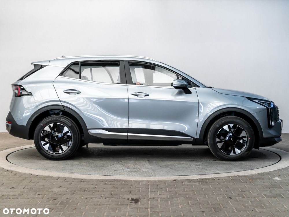 Kia Sportage 1.6 T-GDI HEV M 2WD - 8