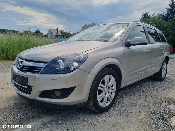 Opel Astra 1.6 Caravan Cosmo