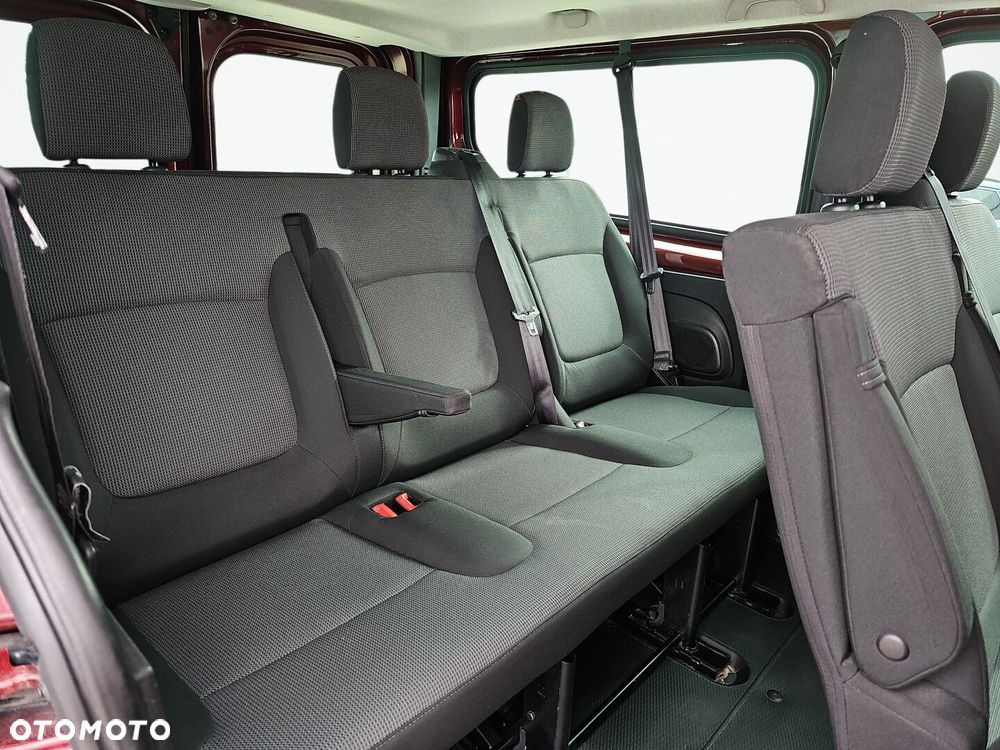 Renault Trafic - 29