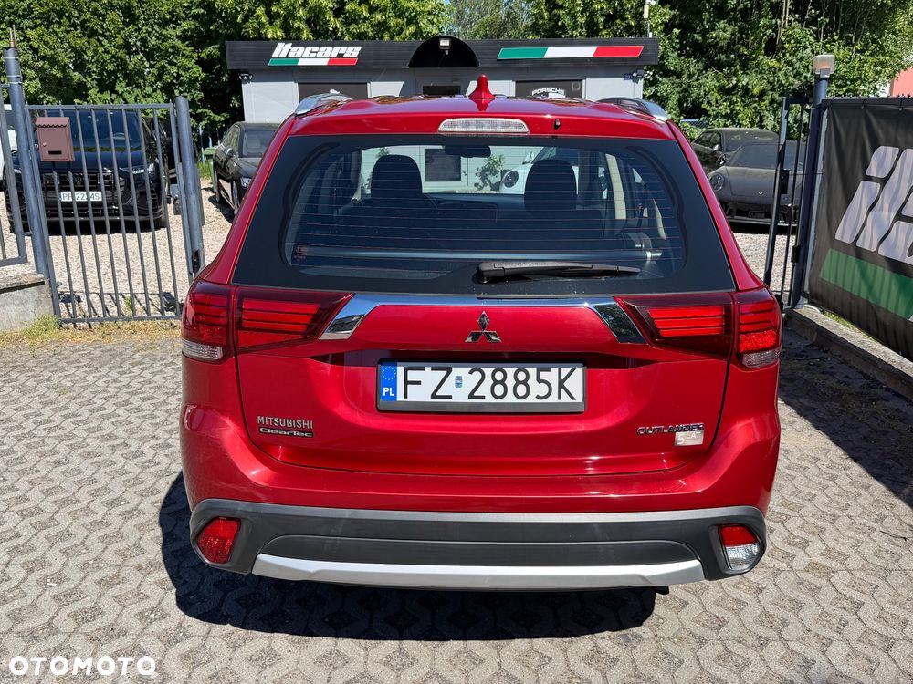 Mitsubishi Outlander 2.0 City Style 2WD - 7