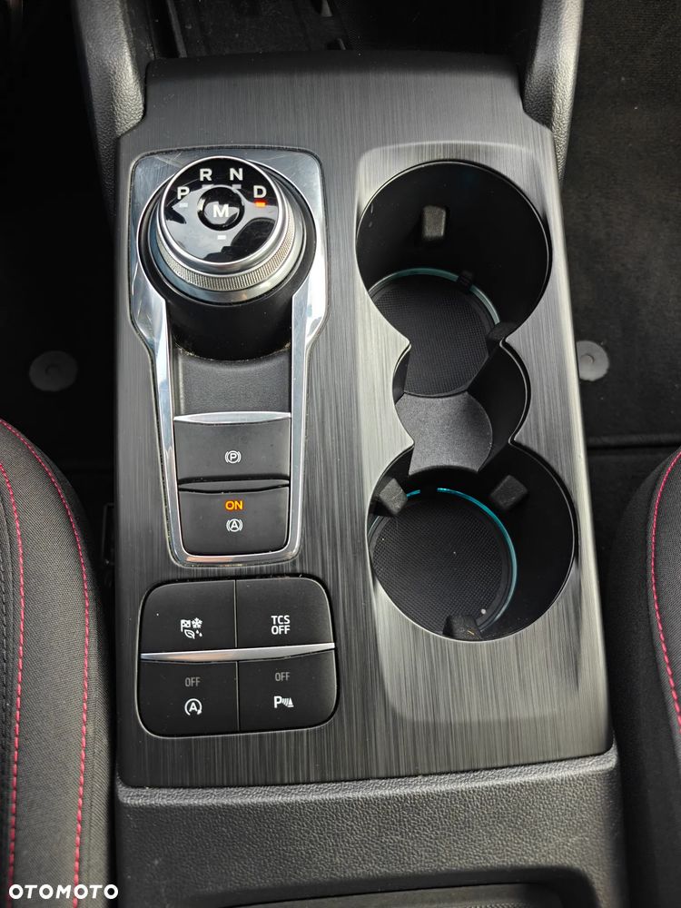 Ford Focus 1.5 EcoBlue Start-Stopp-System ST-LINE DESIGN - 22